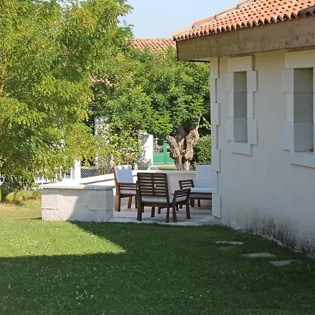Manoir De Longeveau * Pillac