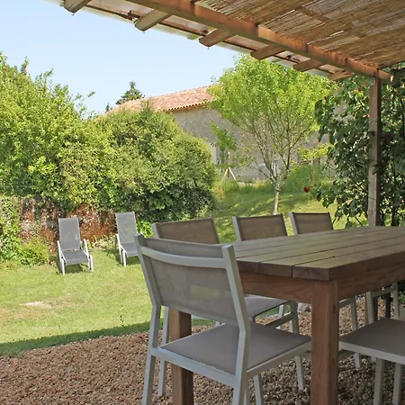 Manoir De Longeveau Pillac