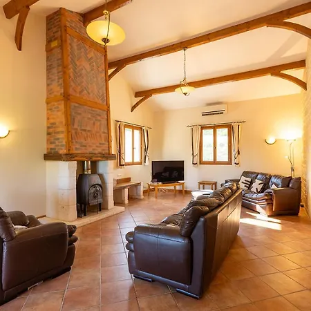 Manoir De Longeveau * Pillac