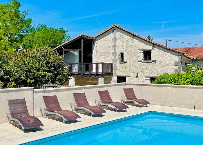 Manoir De Longeveau Pillac